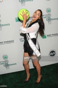 miss-universe-olivia-culpo-attends-the-14th-annual-bnp-paribas-taste-picture-id177229724.jpg