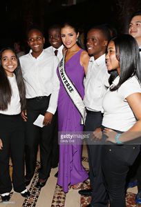 miss-universe-olivia-culpo-attends-the-2013-education-through-music-picture-id166284992.jpg