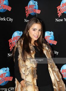 miss-universe-olivia-culpo-visits-planet-hollywood-times-square-on-picture-id166556768.jpg