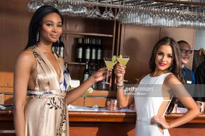 miss-usa-2012-nana-meriwether-and-miss-universe-2012-olivia-culpo-picture-id168394107.jpg