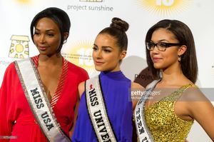 miss-usa-2012-nana-meriwether-miss-universe-2012-olivia-culpo-and-picture-id167940226.jpg