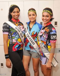 miss-usa-2012-nana-merriweather-miss-universe-2012-olivia-culpo-and-picture-id159506557.jpg
