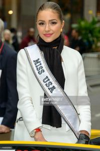 miss-usa-2012-olivia-culpo-attends-the-68th-annual-columbus-day-on-picture-id153663454.jpg