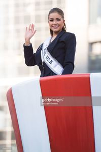 miss-usa-2012-olivia-culpo-attends-the-86th-annual-macys-thanksgiving-picture-id156829129.jpg