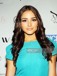 miss-usa-2012-olivia-culpo-attends-the-modalistas-show-during-spring-picture-id151498793.jpg