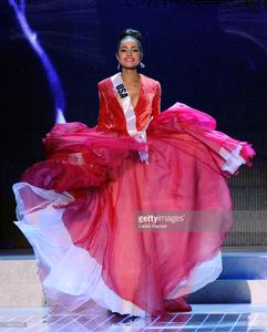 miss-usa-2012-olivia-culpo-competes-in-the-2012-miss-universe-pageant-picture-id158577452.jpg
