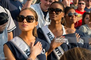 miss-usa-2012-olivia-culpo-miss-universe-2011-leila-lopes-and-miss-picture-id149600431.jpg