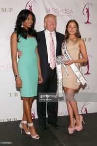 miss-usa-nana-meriwether-donald-trump-and-miss-universe-olivia-culpo-picture-id159177833.jpg