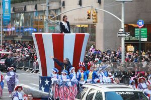 miss-usa-olivia-culpo-attends-the-86th-annual-macys-thanksgiving-day-picture-id156846082.jpg