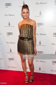miss-usa-olivia-culpo-attends-the-master-new-york-premiere-at-on-picture-id151857622.jpg