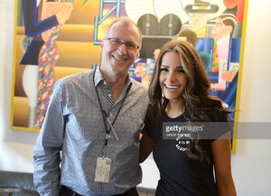 miss-usa-olivia-culpo-visits-the-campus-of-the-new-york-film-academy-picture-id146222160.jpg