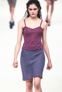 miu-miu-fw-1997-6.thumb.JPEG.ca67ea2161ee869187478e3874b2d7e8.JPEG