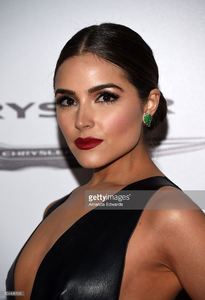 model-olivia-culpo-arrives-at-nbcuniversals-73rd-annual-golden-globes-picture-id504496126.jpg
