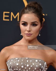 model-olivia-culpo-arrives-at-the-68th-annual-primetime-emmy-awards-picture-id610467250.jpg