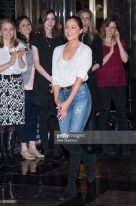 modelmiss-universe-2012-olivia-culpo-lights-the-empire-state-building-picture-id527850500.jpg