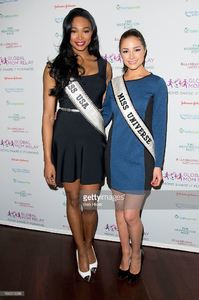 nana-meriwether-miss-usa-2012-and-olivia-culpo-miss-universe-2012-picture-id166313388.jpg