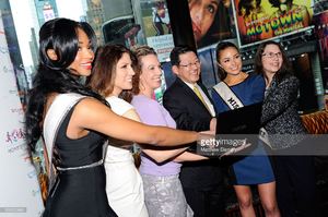 nana-meriwether-miss-usa-2012-lynda-lopez-elizabeth-gore-yoshi-picture-id166322886.jpg