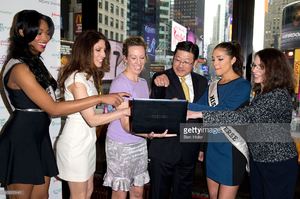 nana-meriwether-miss-usa-2012-lynda-lopez-sharon-dagostino-yoshi-picture-id166313441.jpg