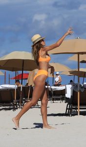 natalia-borges-in-an-orange-bikini-in-miami-07-01-2017-13.jpg