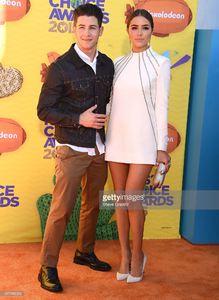 nick-jonas-and-olivia-culpo-arrives-at-the-nickelodeons-28th-annual-picture-id467988066.jpg