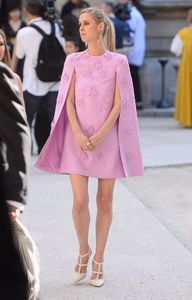 nicky-hilton-leaves-the-valentino-fashion-show-in-paris-07-05-2017-4.jpg