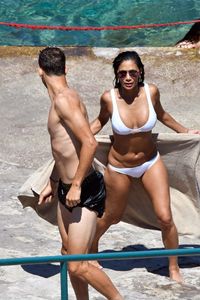 nicole-scherzinger-and-her-boyfriend-grigor-dimitrov-on-holiday-in-capri-07-13-2017-1.jpg