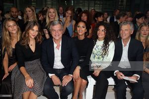 nina-agdal-ophelie-meunier-sidney-toledano-noemie-lenoir-barbara-and-picture-id456293080.jpg