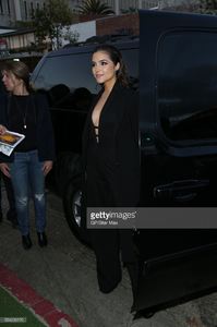 olivia-culop-is-seen-on-may-24-2016-in-los-angeles-california-picture-id534226170.jpg