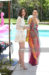 olivia-culpo-and-cara-santana-attend-the-chillchella-brunch-hosted-by-picture-id521626626.jpg
