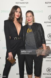 olivia-culpo-and-drew-barrymore-attend-the-refinery29-presentation-of-picture-id487662648.jpg