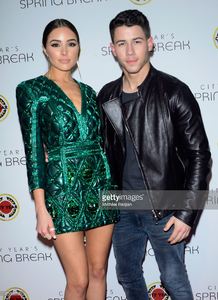 olivia-culpo-and-singer-nick-jonas-attend-city-year-los-angeles-at-picture-id471163730.jpg
