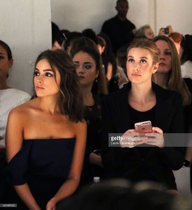 olivia-culpo-and-whitney-port-attend-the-misha-collection-row-2016-picture-id601087952.jpg