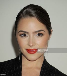 olivia-culpo-arrives-at-cosmopolitan-magazines-50th-birthday-at-on-picture-id492435012.jpg