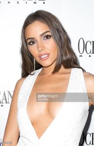 olivia-culpo-arrives-at-her-ocean-drive-cover-party-at-ricks-south-picture-id631541136.jpg