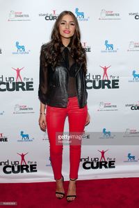 olivia-culpo-arrives-at-stand-up-for-a-cure-at-madison-square-garden-picture-id166892828.jpg