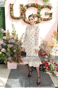 olivia-culpo-attend-ugg-ss17-campaign-luncheon-hosted-by-rosie-and-picture-id653605448.jpg