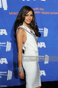 olivia-culpo-attends-16th-annual-mda-muscle-team-gala-and-benefit-at-picture-id159145518.jpg