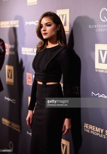 olivia-culpo-attends-jeremy-scott-the-peoples-designer-new-york-at-picture-id488425582.jpg