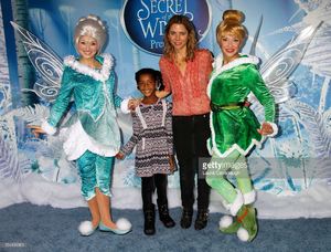 olivia-culpo-attends-secret-of-wings-premiere-at-amc-loews-lincoln-picture-id154459069.jpg