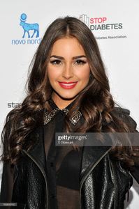 olivia-culpo-attends-stand-up-for-a-cure-2013-at-madison-square-on-picture-id166849160.jpg