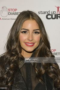 olivia-culpo-attends-stand-up-for-a-cure-2013-at-the-theater-at-on-picture-id166841239.jpg
