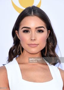 olivia-culpo-attends-the-50th-academy-of-country-music-awards-at-att-picture-id470408868.jpg