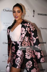 olivia-culpo-attends-the-charlotte-tilbury-party-at-the-samsung-space-picture-id602265294.jpg