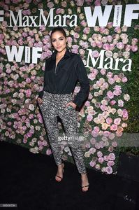 olivia-culpo-attends-the-max-mara-celebrates-zoey-deutch-as-the-2017-picture-id695431594.jpg