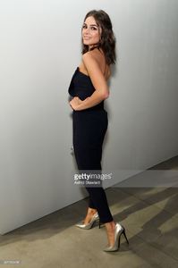olivia-culpo-attends-the-misha-collection-fashion-show-during-new-picture-id601063438.thumb.jpg.621c3e84fb2706af1d374040c479ee4b.jpg