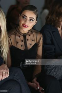 olivia-culpo-attends-the-noon-by-noor-fashion-show-during-new-york-picture-id634437660.jpg