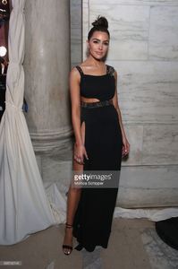 olivia-culpo-attends-the-philipp-plein-collection-during-new-york-picture-id635192140.jpg