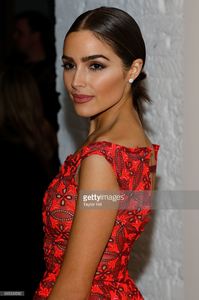 olivia-culpo-attends-the-zac-posen-exhibition-during-new-york-fashion-picture-id635399582.jpg
