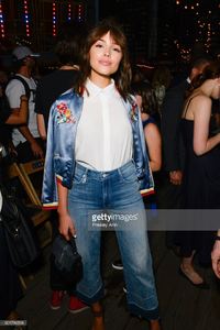 olivia-culpo-attends-tommy-hilfiger-womens-fashion-show-front-row-picture-id601786598.jpg