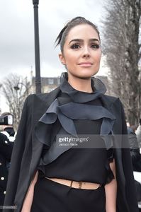 olivia-culpo-is-seen-arriving-at-giambattista-valli-fashion-show-picture-id514141560.jpg